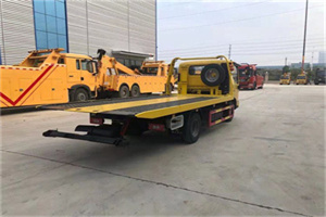 木垒非事故拖车