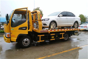 木垒附近拖车救援24小时服务热线